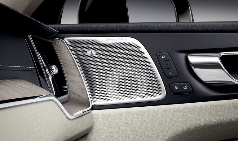 True Sound in motion