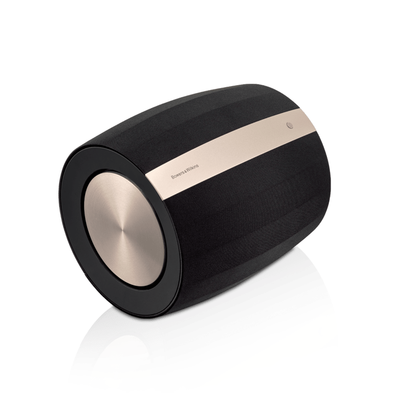 Formation Bass - Black side view