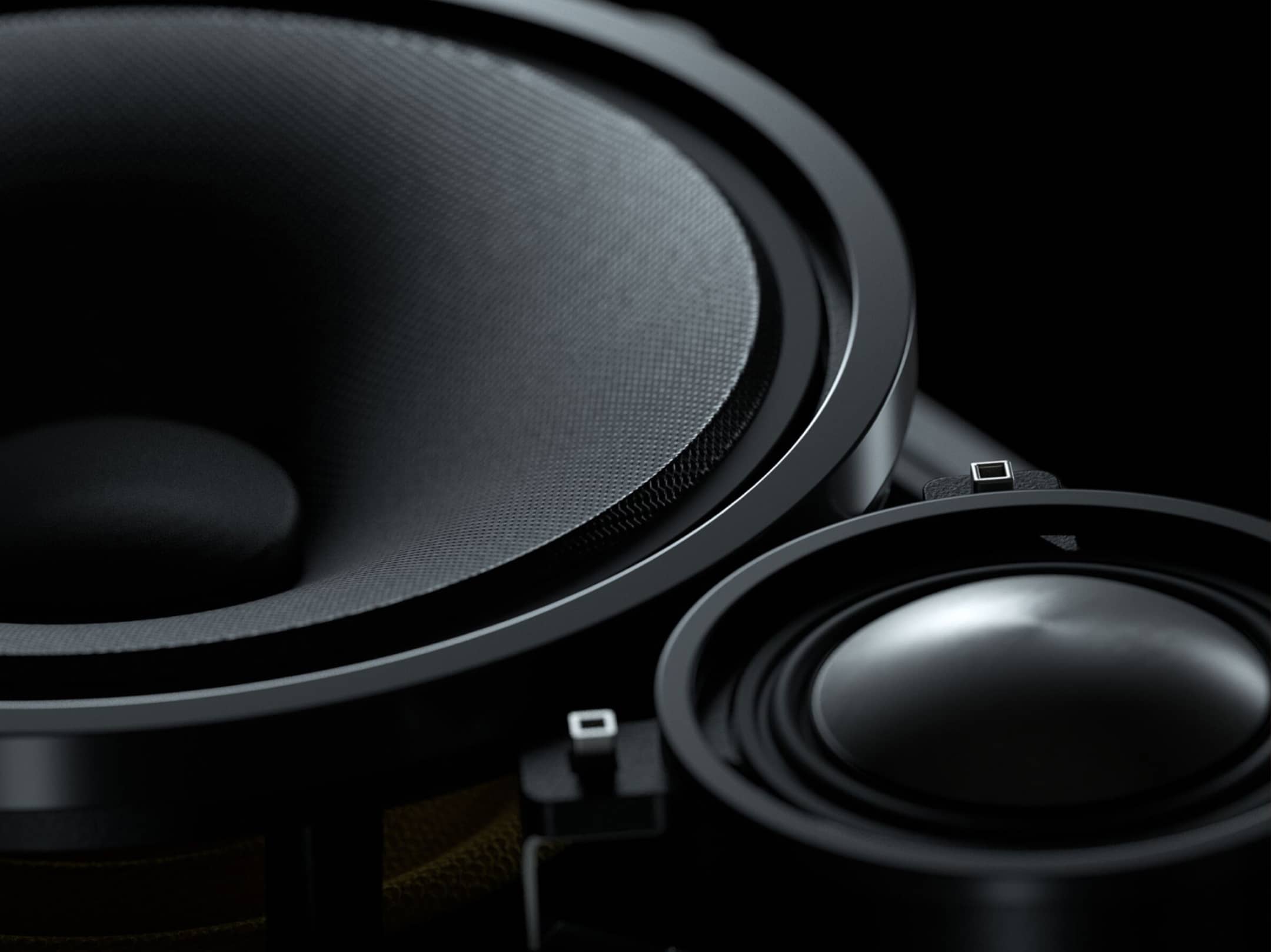 Zeppelin McLaren - Advanced Audio Technology