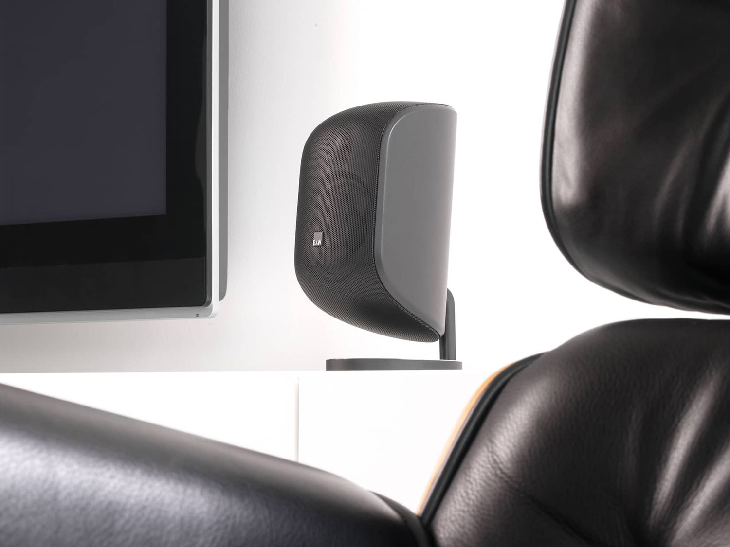 MT-50 - Usefully compact yet startlingly potent